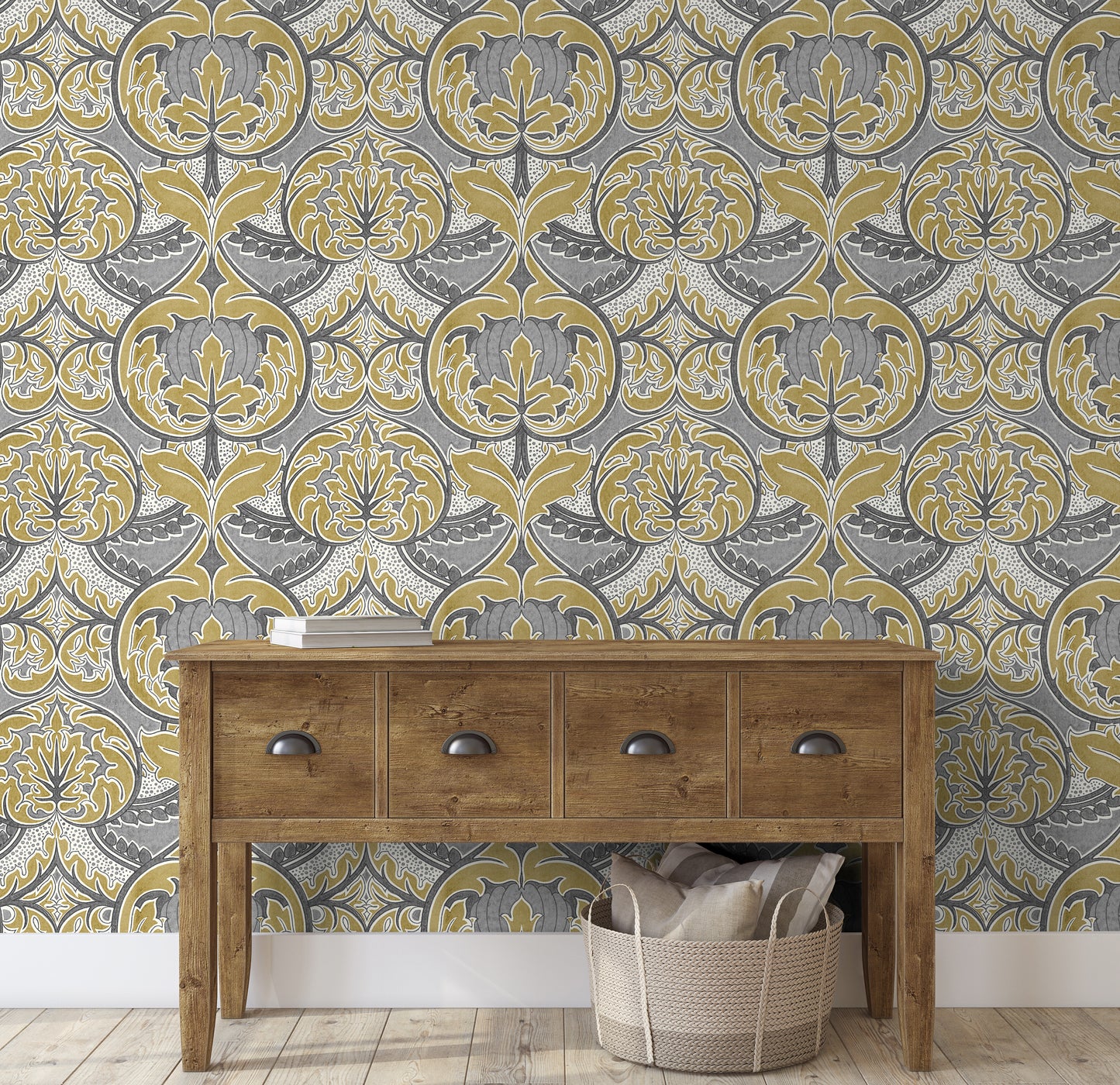 Arts & Crafts Silver and Gilt Wallpaper