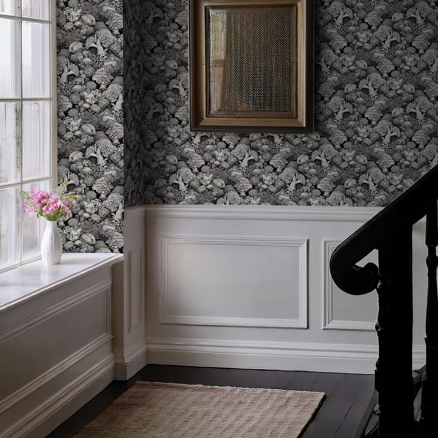 Coralline Black Ink Wallpaper