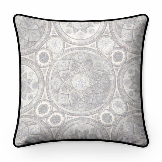 Medina Cushion