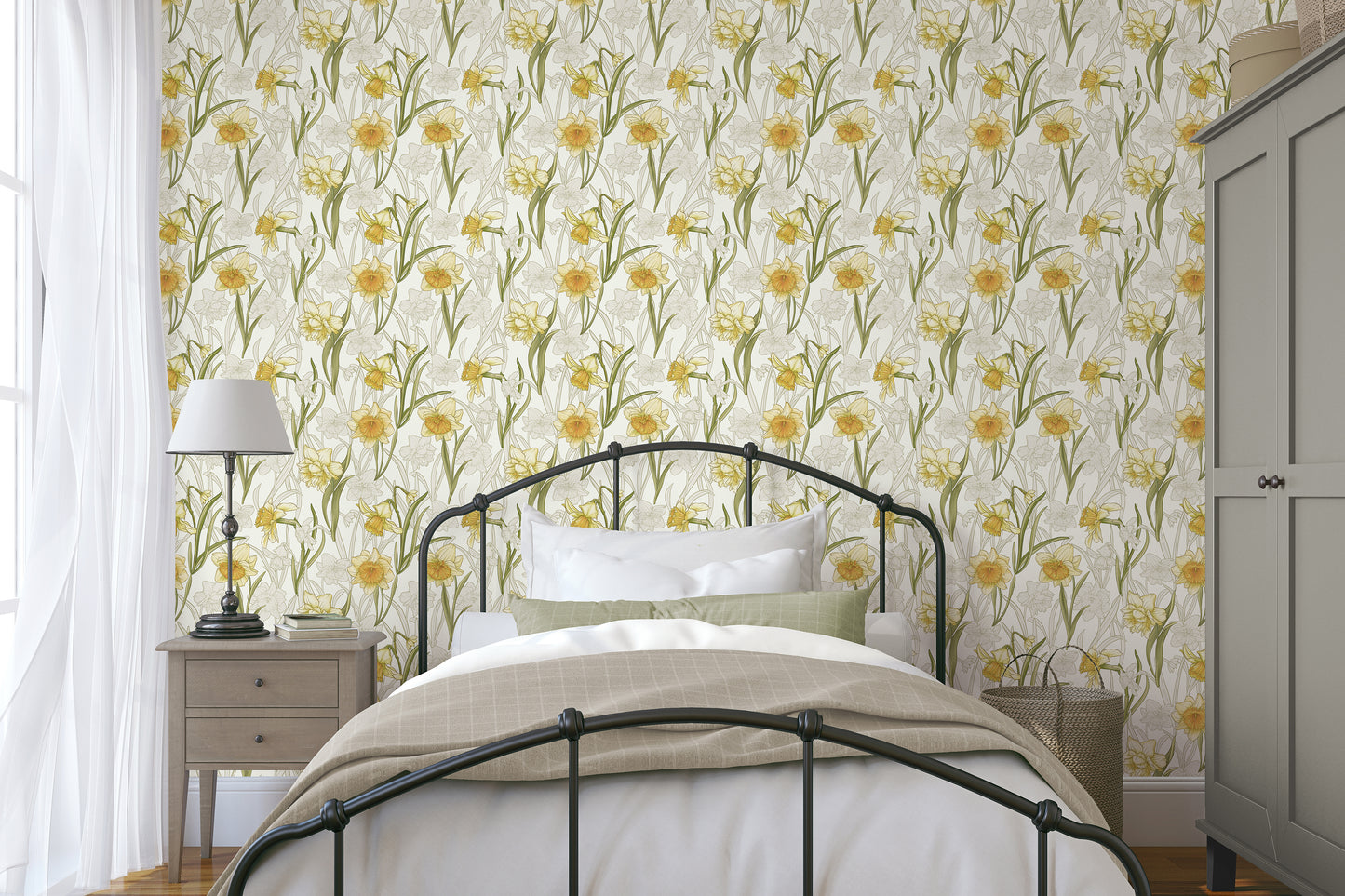 Narcissi Linen Wallpaper