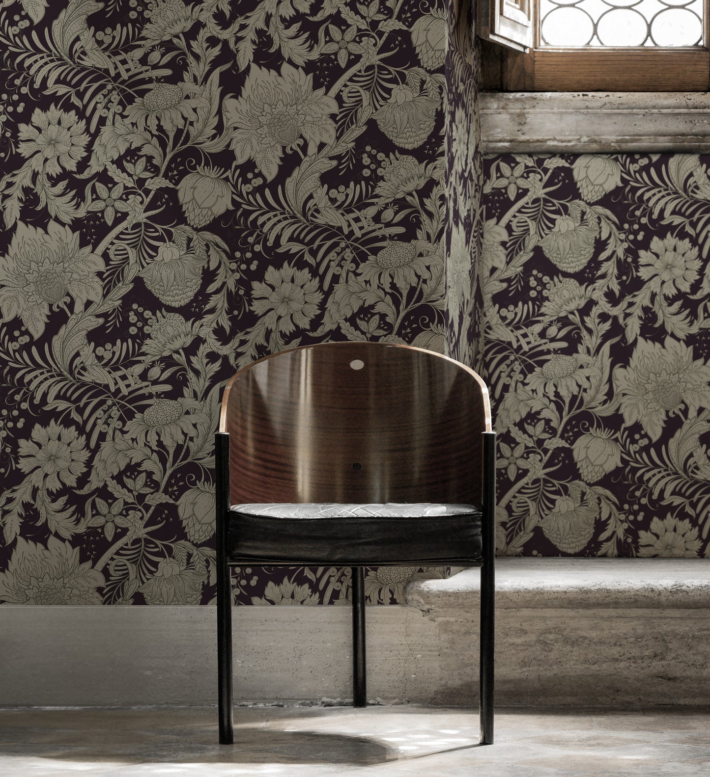 Splendor Grande Aubergine Wallpaper
