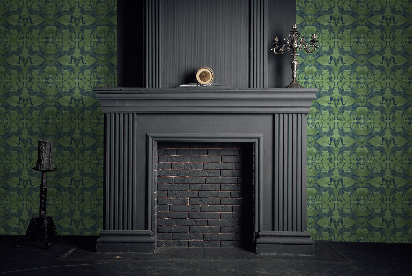Serengeti Soirée Moss & Navy Wallpaper
